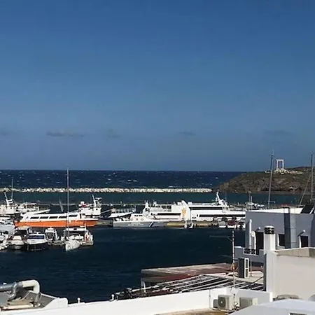 Daire Naxos View Naxos City